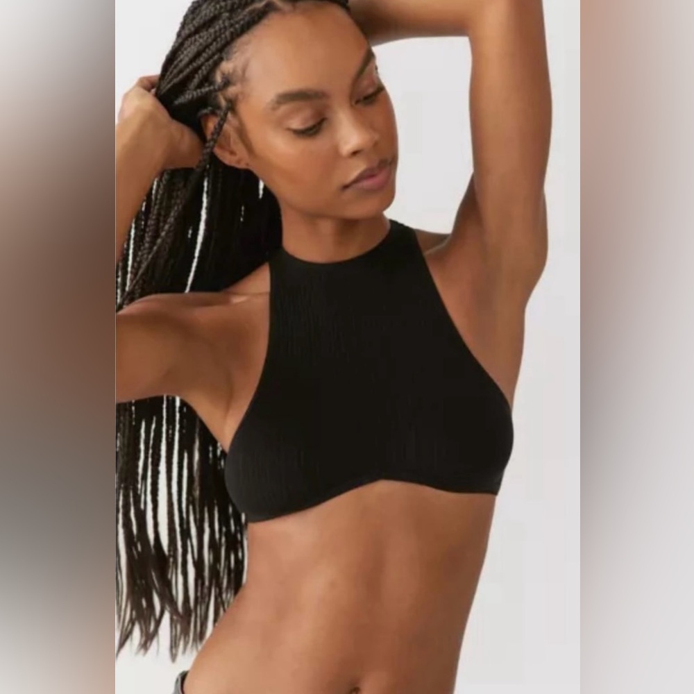 Urban Outfitters Crop Tops x2 - Size XS - Black & Blue